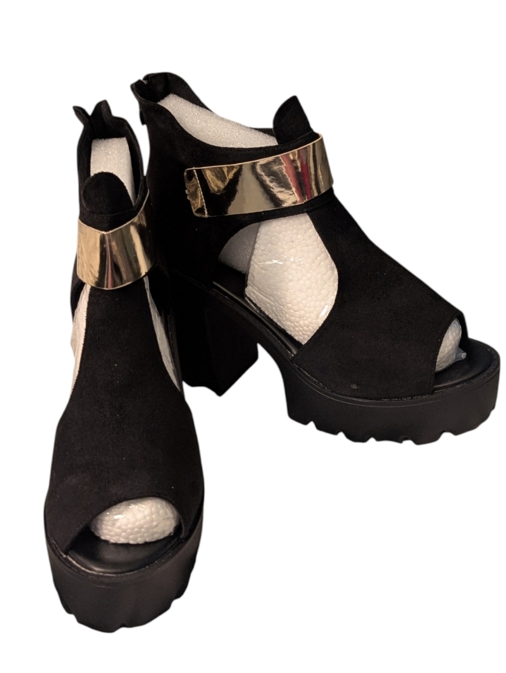 Black Platform Peep-Toe Heels with Gold Strappy Accent Women's Size 9 - Picture 3 of 9